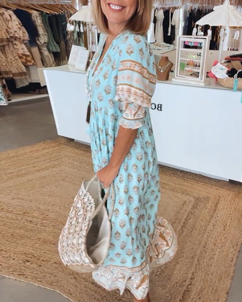 Thea – Chic Floral V-Neck Dress